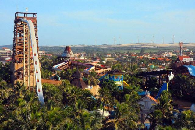 Words tallest highest water slide insano beach park brazil 1 640x427