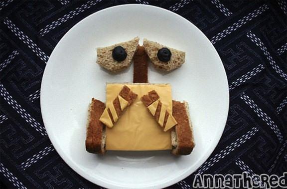 Wall E 576x379 The art of the sandwich (14 pics)