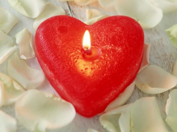 Ws heart shaped candle 1024x768