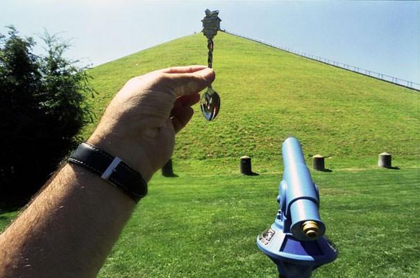 Souvenir Optical Illusions Michael Hughes 8
