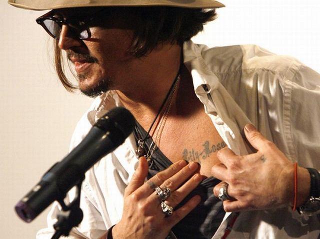 Celebrity Tattoos (75 pics) Celebrity Tattoos (75 pics)